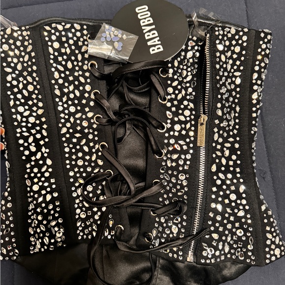 Babyboo Elegant Black Sequin Strapless Corset - Picture 3 of 4